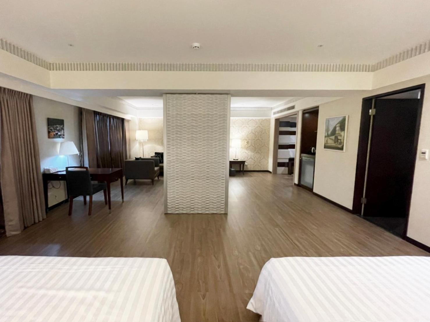 Check Inn Taipei Neihu Экстерьер фото